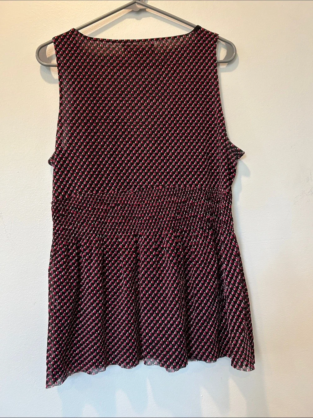 Michael Kors Black & Red  V-Neck Sleeveless Tank Top